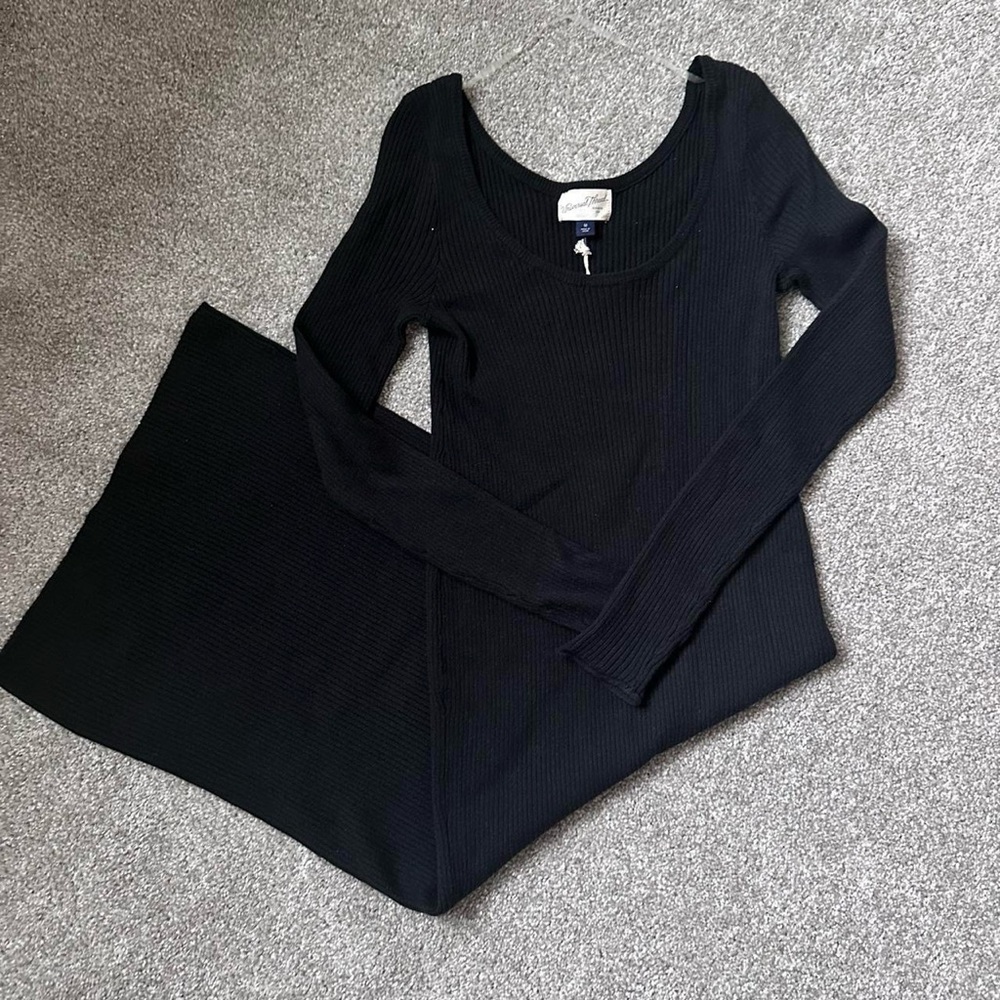 Universal Thread Black Ribbed Maxi Dress